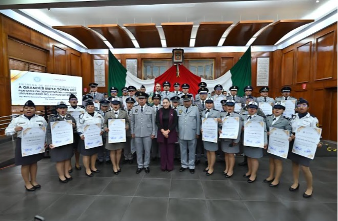 Congreso reconoce a jóvenes del Pentathlón