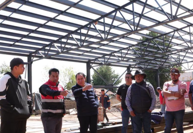Avanza la construcción del nuevo Auditorio Municipal de Villa Victoria