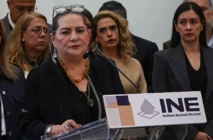 Taddei niega favorecer a empresas proveedoras del INE