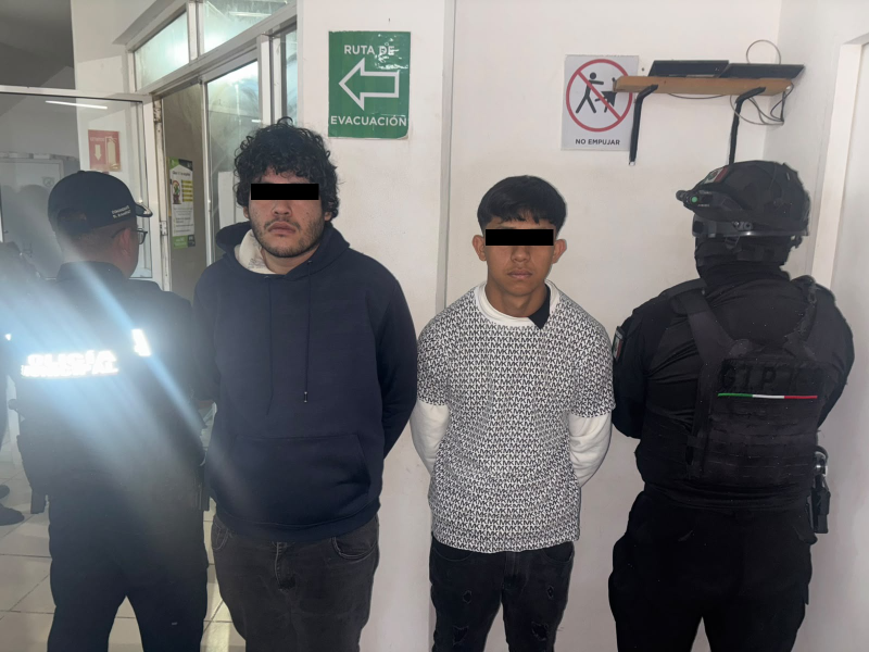 Aseguran en Tlalnepantla 24 dosis de droga