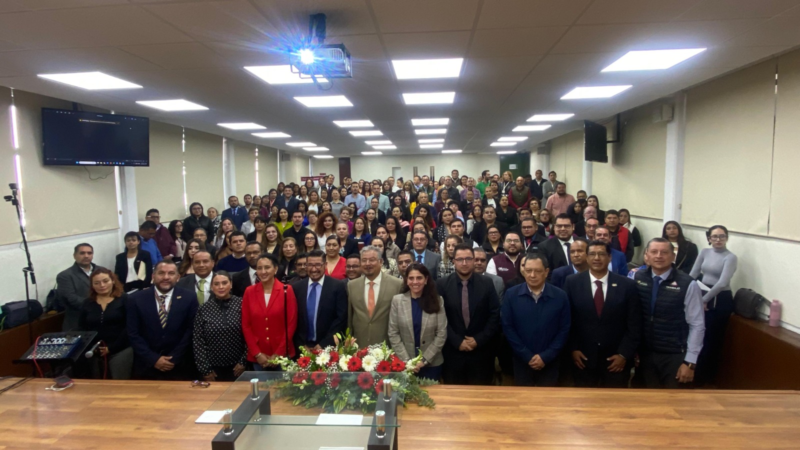 Arranca ICATI ciclo de conferencias de capacitación para enfrentar retos laborales