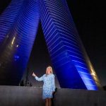 EdoMéx ilumina de azul las Torres Bicentenario para concientizar sobre el Síndrome de Angelman